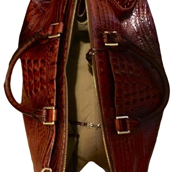 Brahmin Duxbury Weekender and Cordelia wallet set - Picture 6 of 12